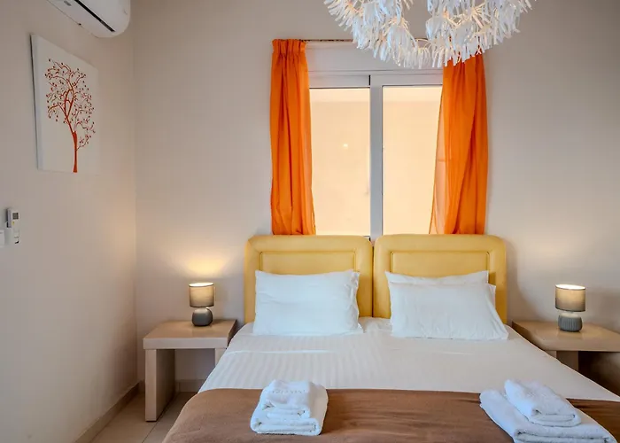 Kalyves Sand- Beach Front Apartment